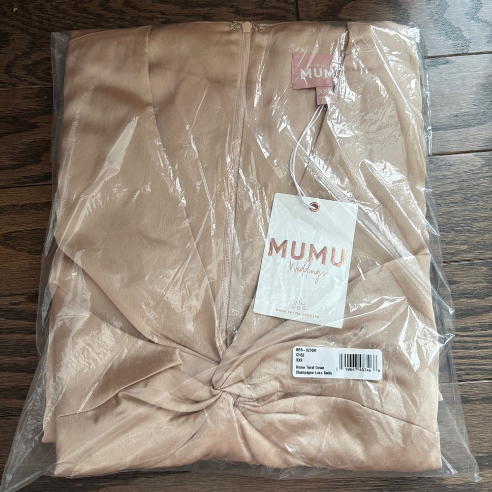 Show Me Your Mumu Rome Twist Gown Champagne Luxe Satin XXS NEW NWT - Picture 2 of 6